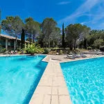 Garrigae Domaine De L'esterel - Piscine & Cinq Mondes Hotel 4*