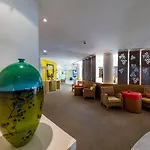 Garrigae Domaine De L'esterel - Piscine & Cinq Mondes Hotel 4*