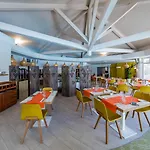 Szálloda Garrigae Domaine De L'esterel - Piscine & Cinq Mondes 4*