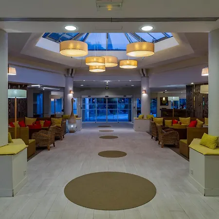 Garrigae Domaine De L'esterel - Piscine&spa Cinq Mondes 4*