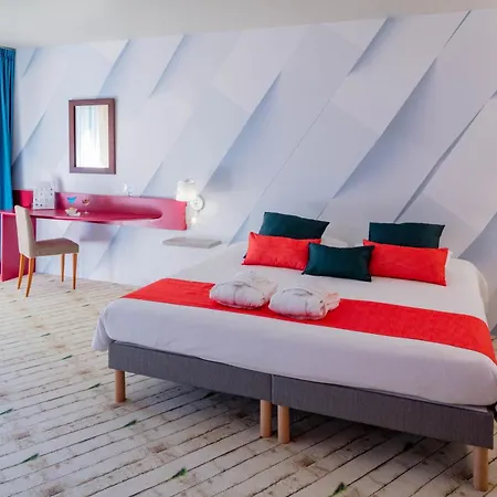 Szálloda Garrigae Domaine De L'esterel - Piscine & Cinq Mondes 4*