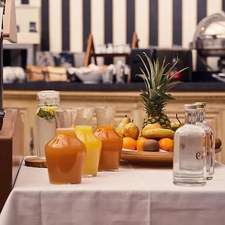 Hotel Garrigae Domaine De L'esterel - Piscine&spa Cinq Mondes