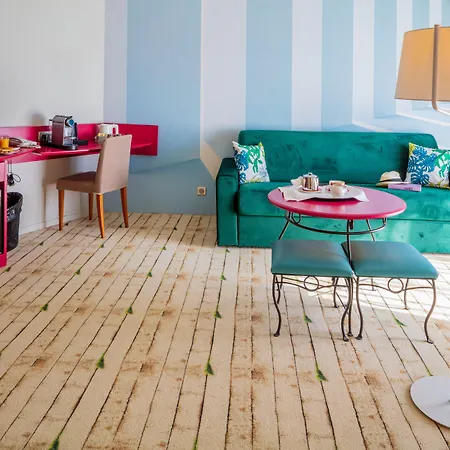 Garrigae Domaine De L'esterel - Piscine & Cinq Mondes ホテル Saint-Raphaël