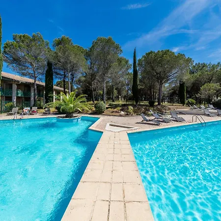 Garrigae Domaine De L'esterel - Piscine & Cinq Mondes Отель 4*