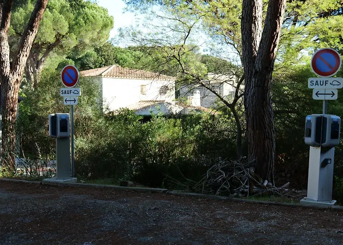 Garrigae Domaine De L'esterel - Piscine & Cinq Mondes 酒店 Saint-Raphaël